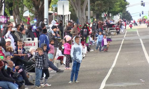Grover Beach Holiday Parade — “Groovy Grover Holidays”
